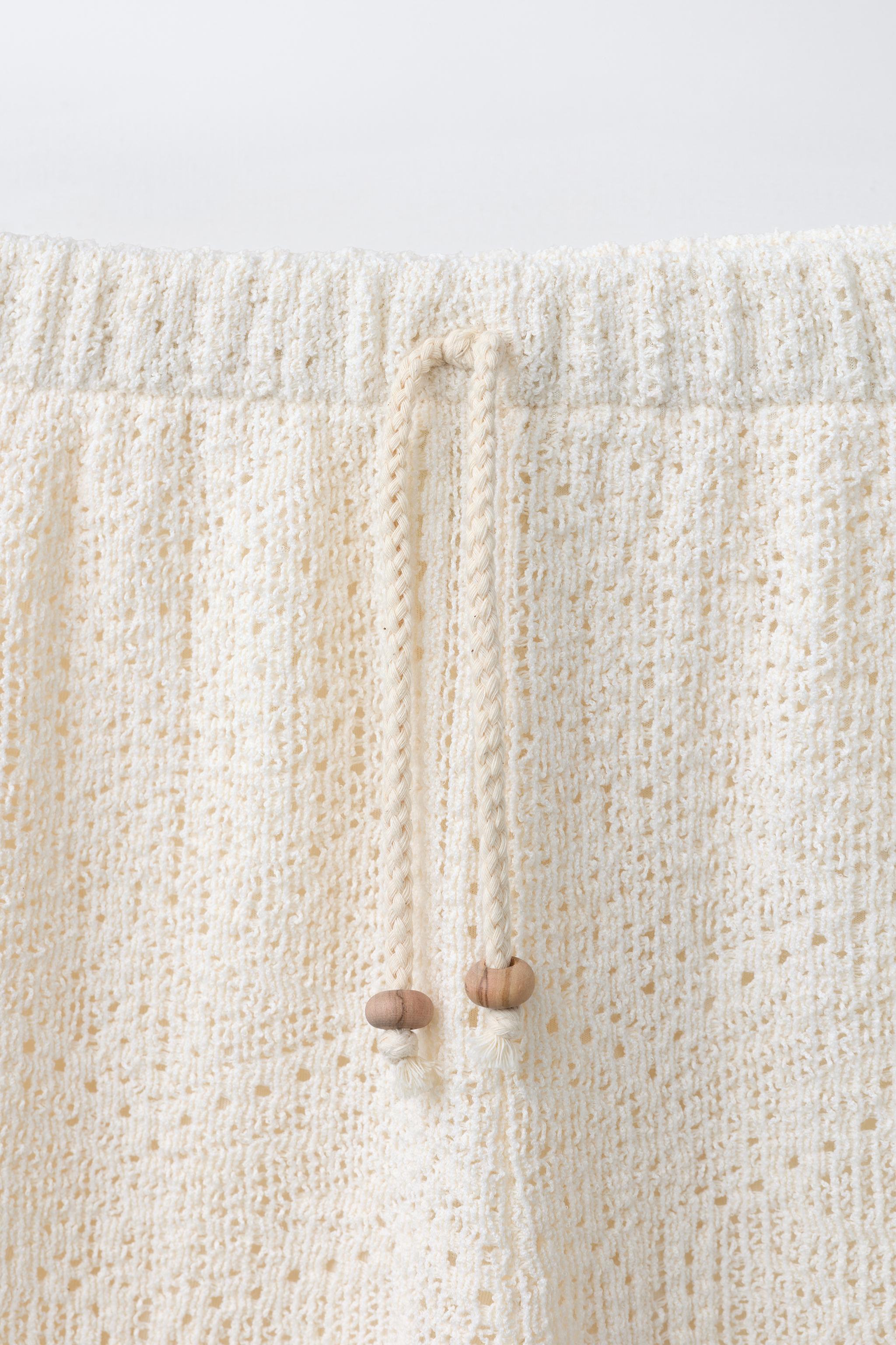 WIDE LEG OPEN-KNIT LACE PANTS